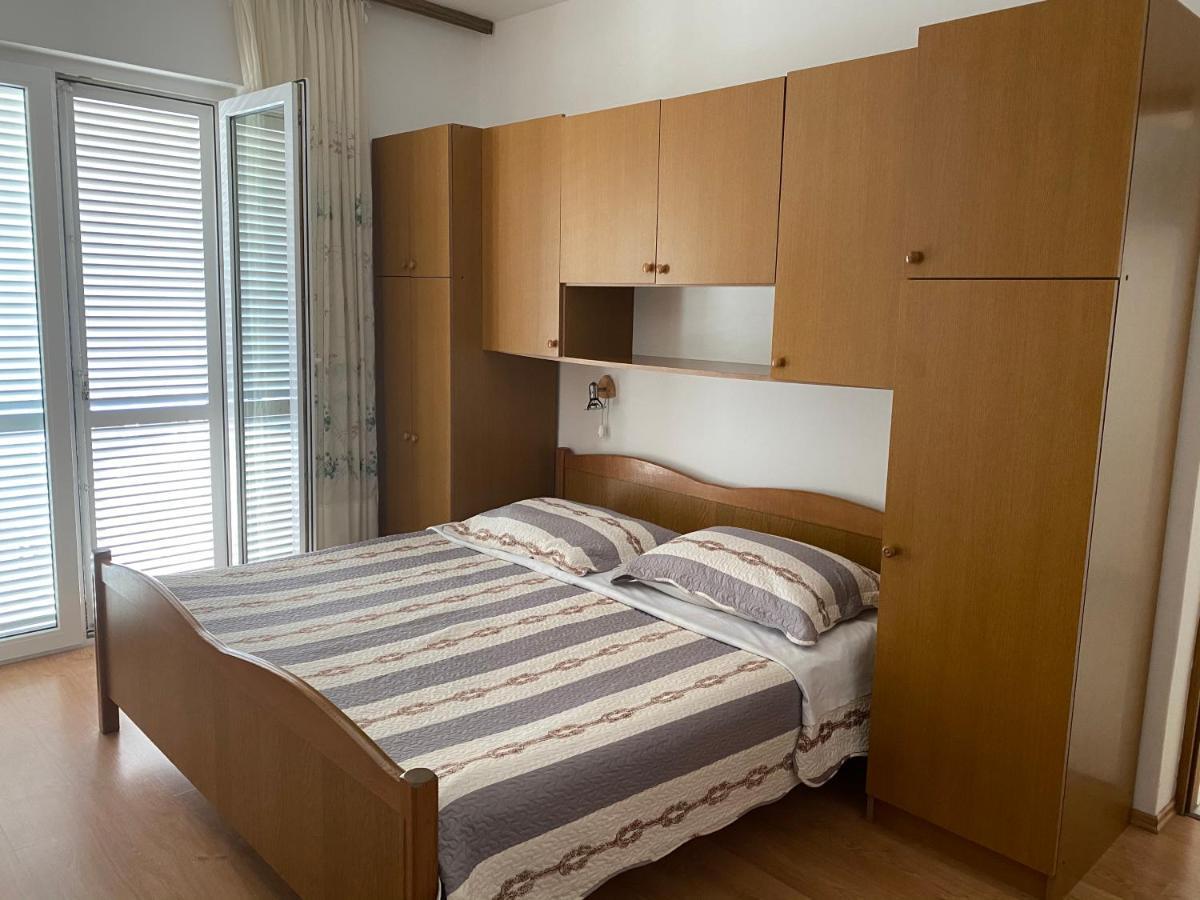 Apartments Marija Lopar Eksteriør bilde