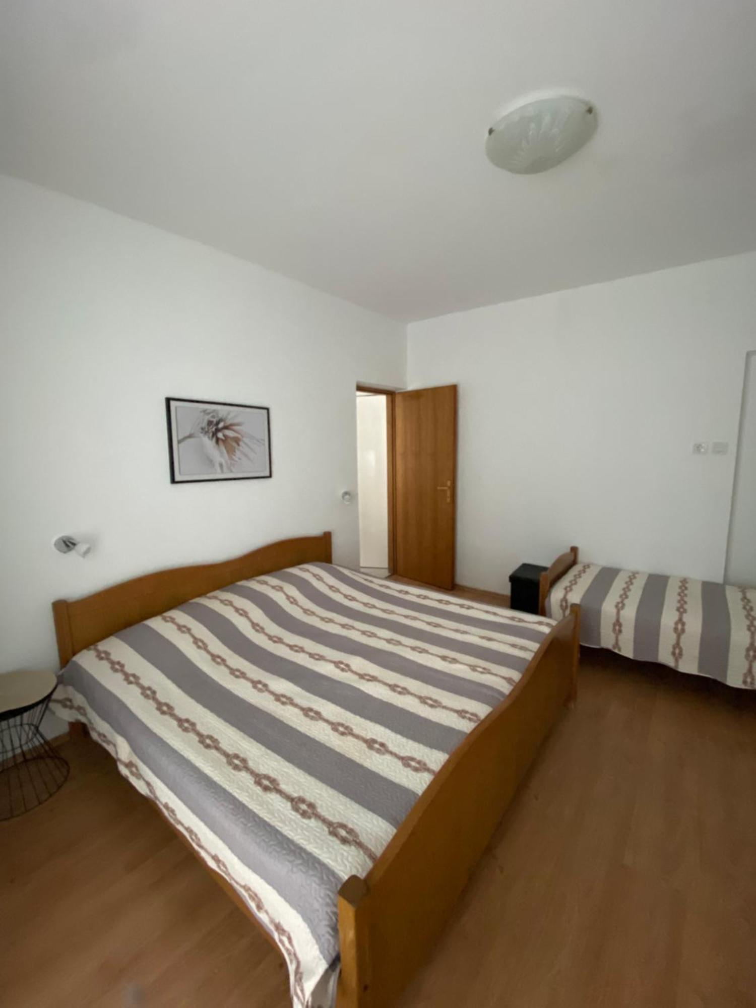 Apartments Marija Lopar Eksteriør bilde
